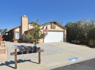 13688 Ridgeline Rd, Victorville, CA 92392