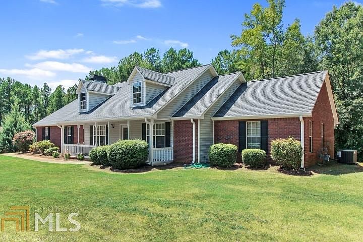 1st image of 1022 Ola Dale Dr