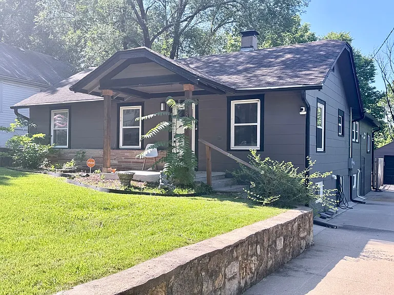 11307 E Peery St — Photo 2