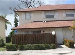 1100 Cypress Way E, Palm Springs, FL 33406