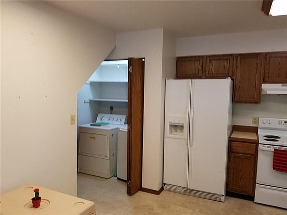 4th image of 3254 Granger Ave E APT K4