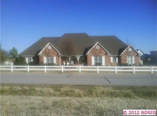 19205 Carriage Ct, Mounds, OK 74047