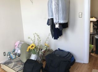 3074 37th St APT 1R, Astoria, NY 11103