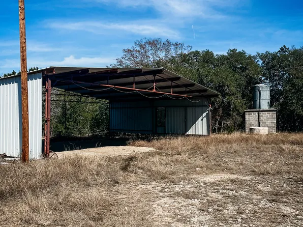 3364 HWY 173 S., Bandera, TX 78003
