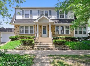 7301 W Ibsen St, Chicago, IL