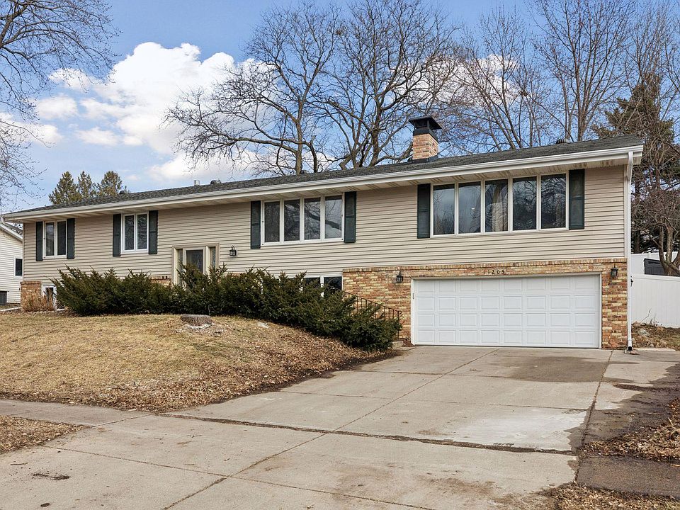 1st image of 11205 River Hills Dr