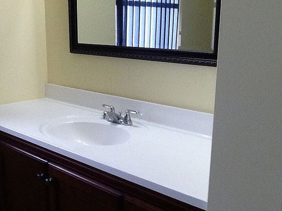 4th image of 3539 Fairview Dr