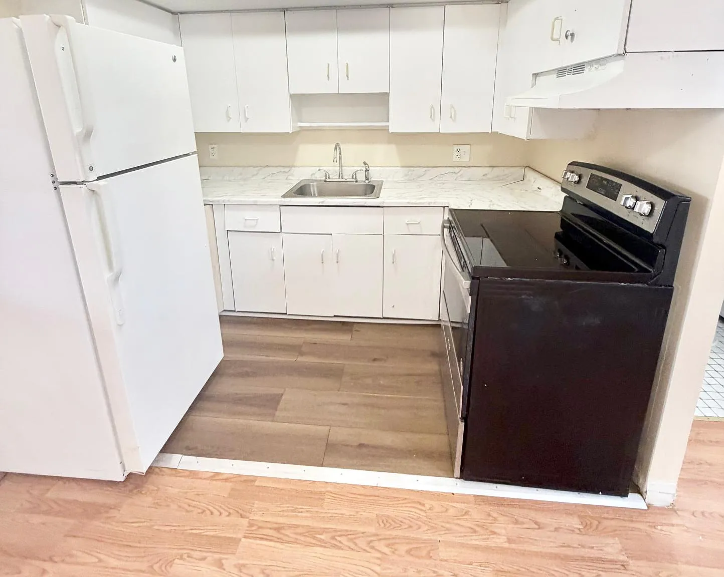 2 bed, 1000 sqft, $1,850 — Photo 1