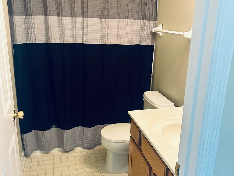 635 Keystone Dr #305 — Photo 16