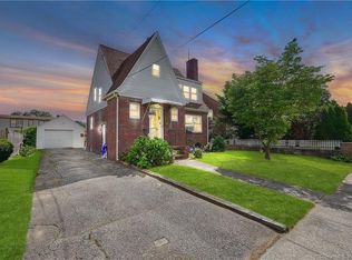 423 Salem St, Bridgeport, CT 06606