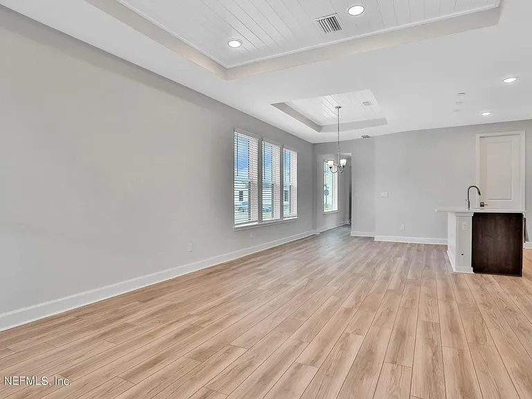 351 Millenia Dr — Photo 12