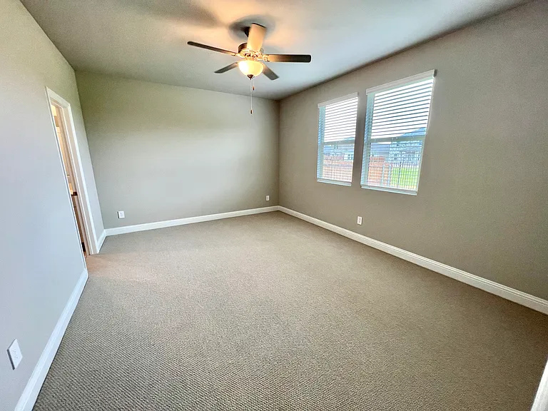 1411 Winters Way — Photo 18