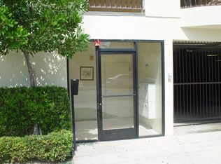 4005, Panorama City, CA 91402