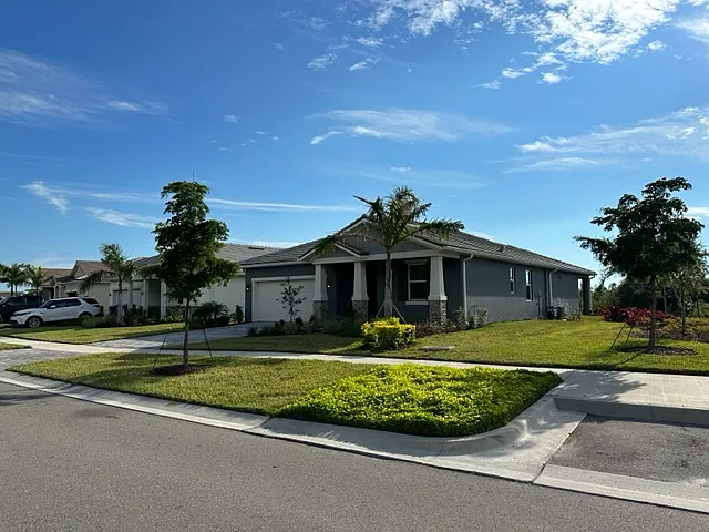 18113 Grand Prosperity Dr