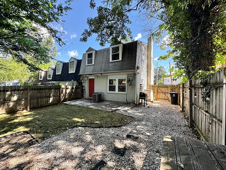 7617 Allendale Dr — Photo 56
