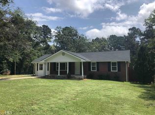 2148 E McIntosh Rd, Griffin, GA 30223