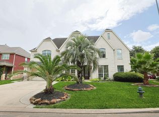 6423 Oakmont Creek Dr, Spring, TX 77379