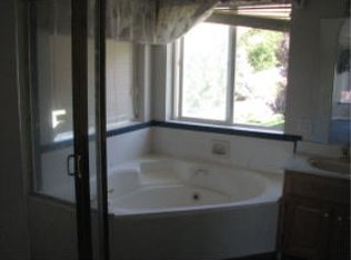 699 S Mohican Ln, Pleasant Grove, UT 84062