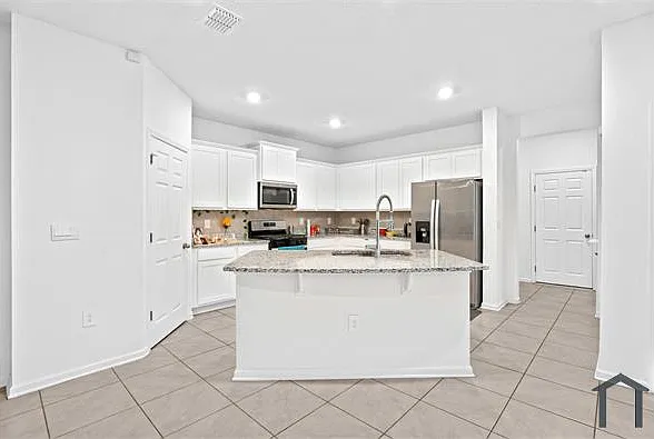 27 Coastline Way — Photo 7