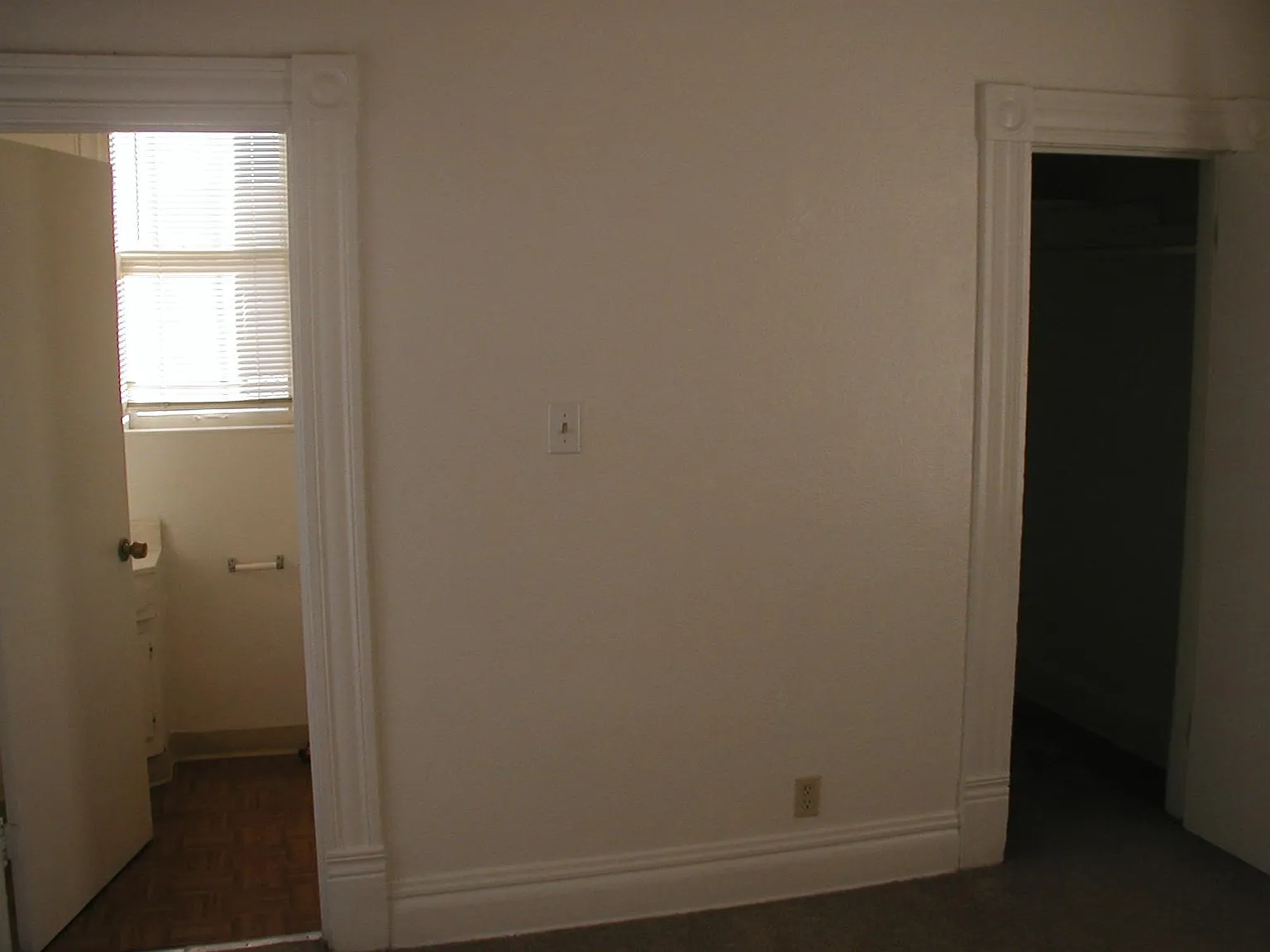 2 bed, 950 sqft, $2,425 — Photo 4
