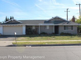 807 E Margarita Rd, Rialto, CA 92376