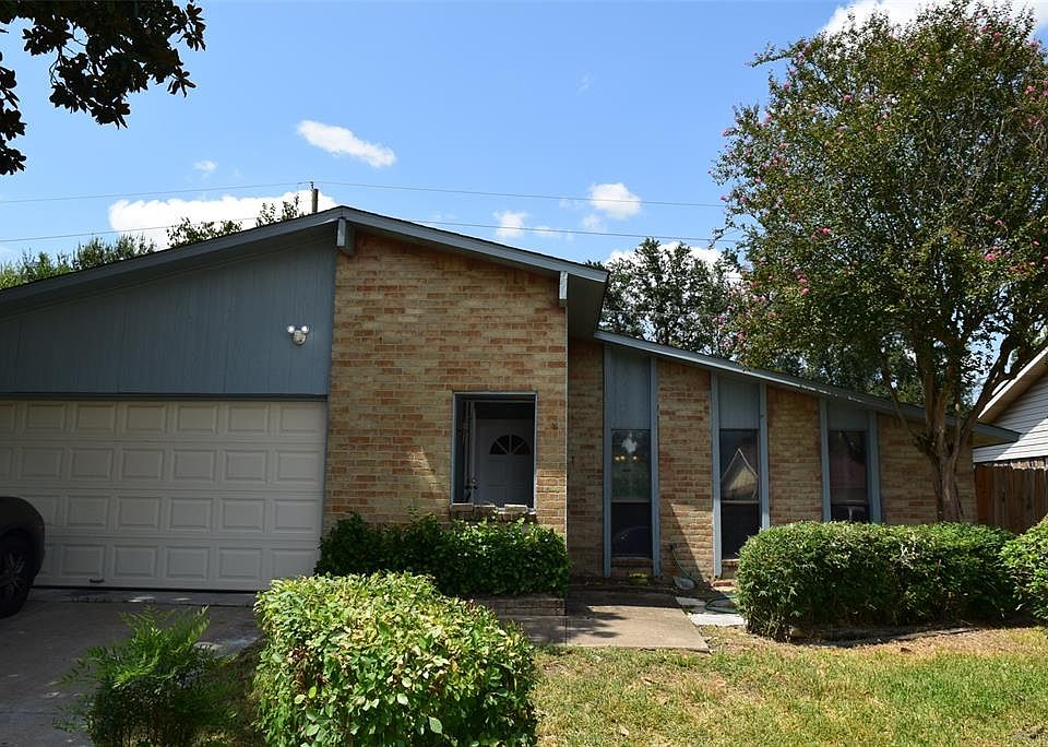 1st image of 5526 Windsor Forest Dr