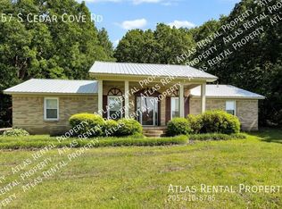 957 S Cedar Cove Rd, Hartselle, AL 35640