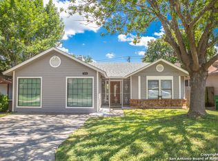 10318 Cedarbend Dr, San Antonio, TX 78245
