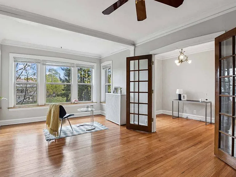 The Bryant at Oak Park I & II — Photo 2