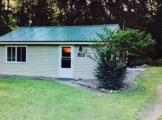 8430 E Kinney Rd, Branch, MI 49402