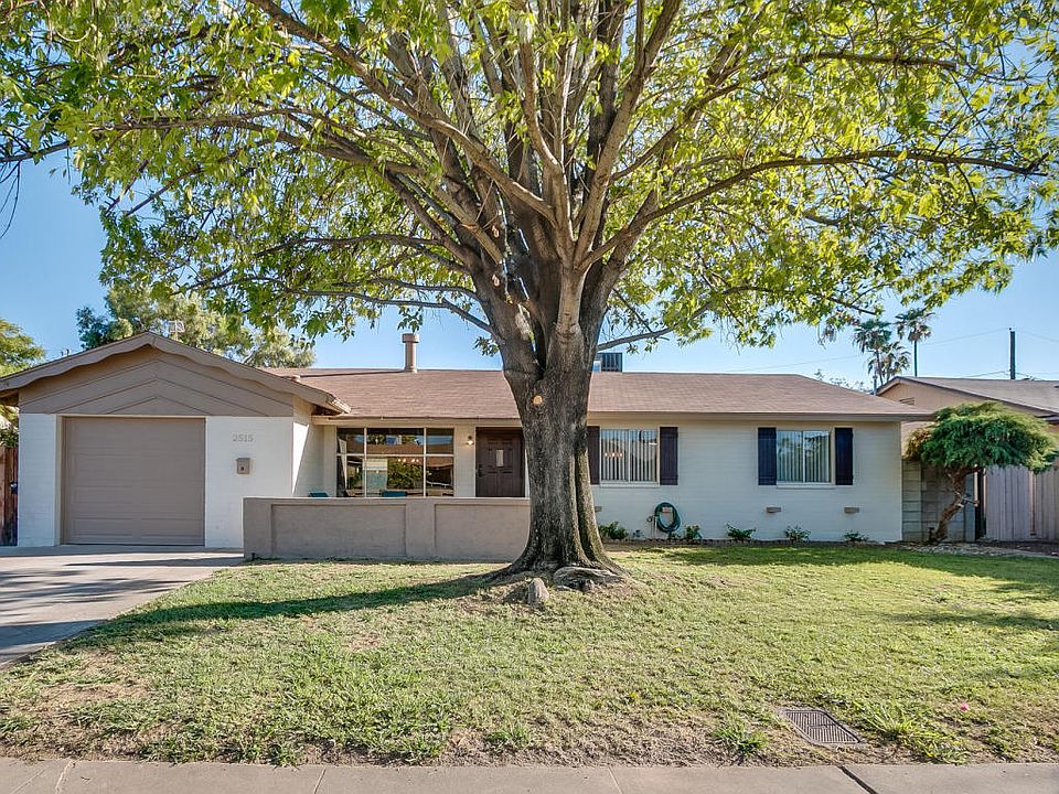 1st image of 2515 W Windrose Dr