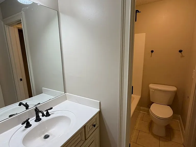 254 Southfield Ct — Photo 13