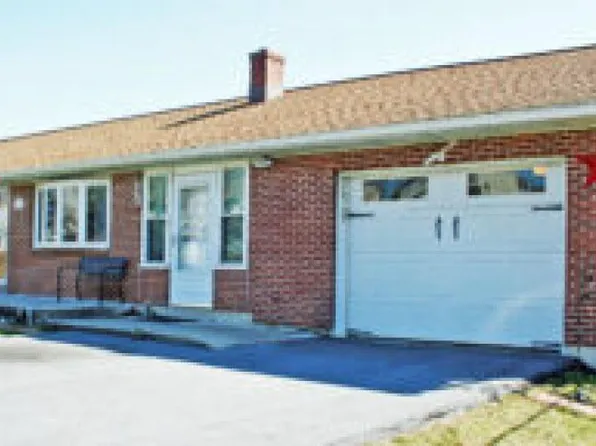 828 Weavertown Rd, Lebanon, PA 17046