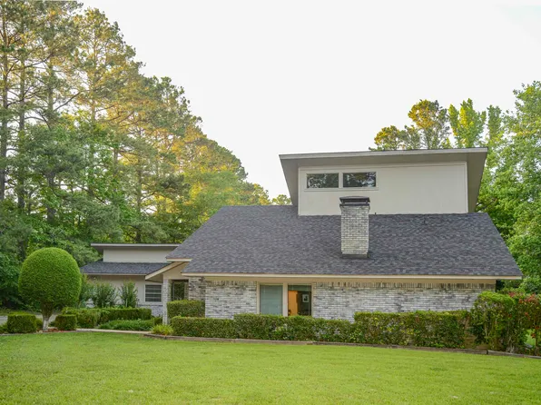 1261 Columbia Road 36, Magnolia, AR 71753