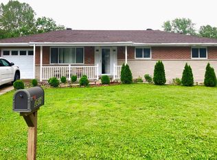 3516 Brookville Dr, Saint Louis, MO 63125