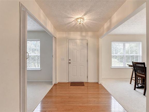 3rd image of 3012 River Garden Rd