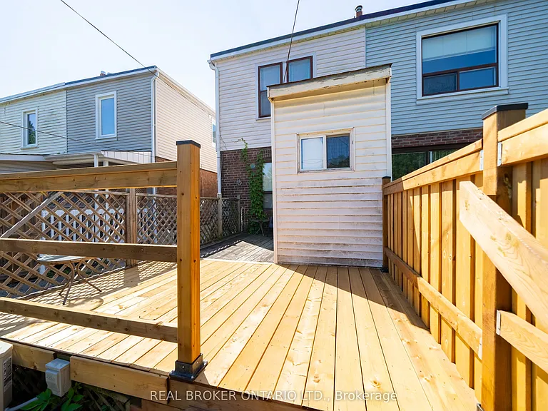 542 Glebeholme Blvd #MAIN — Photo 40