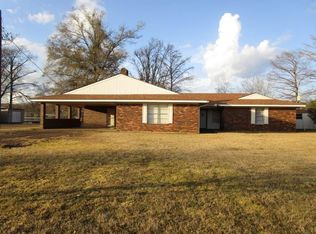 607 Tew Lake Rd, Jonesville, LA 71343