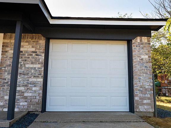 5th image of 1236 Saturn St