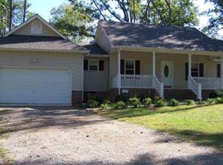 306 Pettus Dr, South Hill, VA 23970