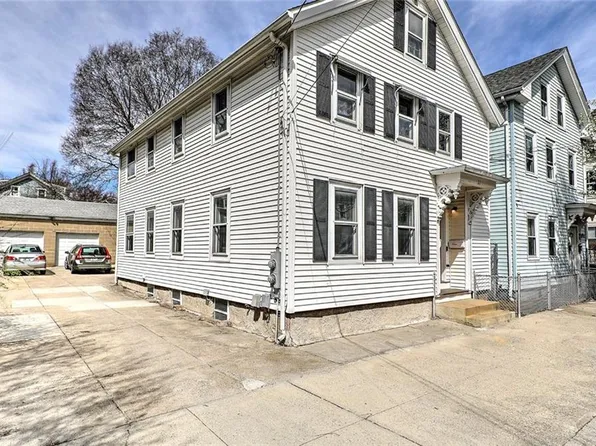 35 Wood St, Providence, RI 02909