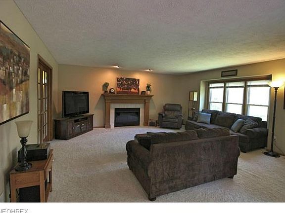 4th image of 3197 Courtwood Way