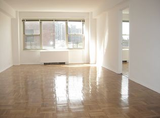 10740 Queens Blvd APT 4E, Flushing, NY 11375
