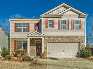 24 Possum Creek Ln, Dallas, GA 30132