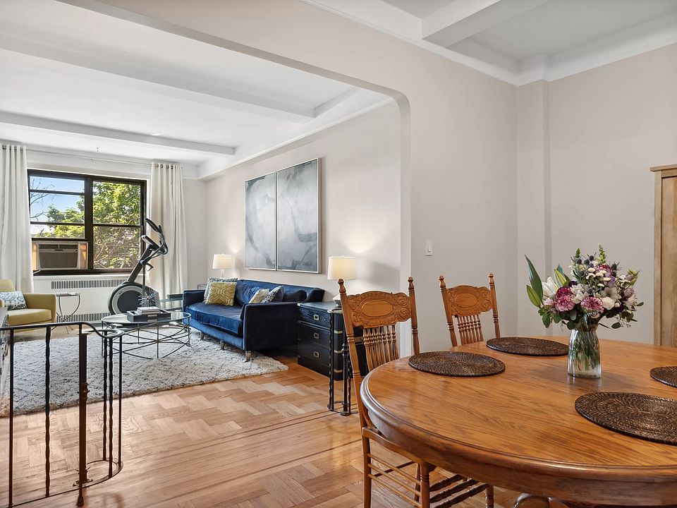 1st image of 50 Park Ter E APT 2F