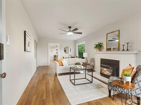 4th image of 1421 5th Avenue SE