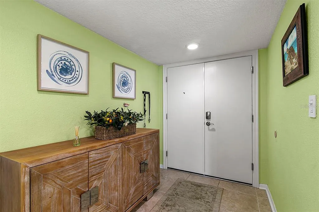 1400 Gulf Blvd — Photo 4