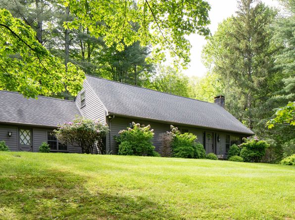 109 Cobble Rd