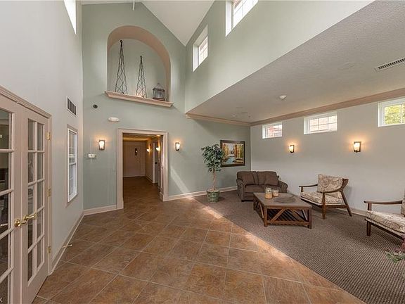 2nd image of 200 Fox Hollow Dr APT 401