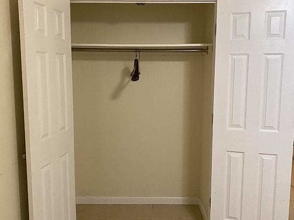 3rd image of 9313 Lamont Ave APT 1F